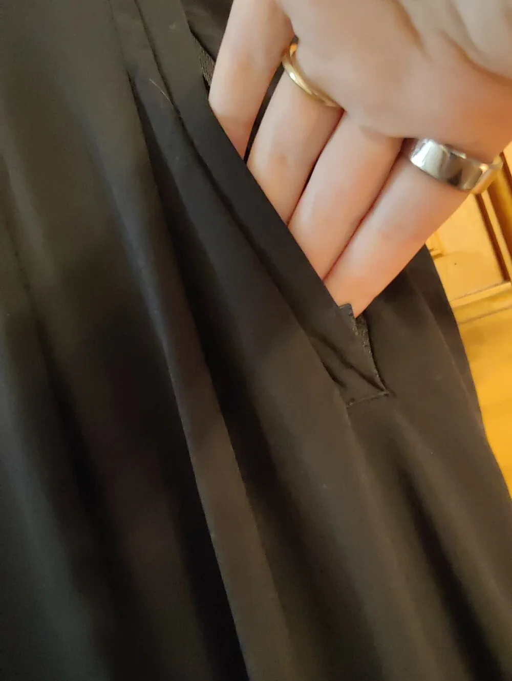 Athleta Black Flowy Trouser Size 16 - Picture 5 of 6